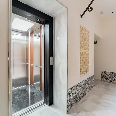Entrecatedrales 2 Apartment